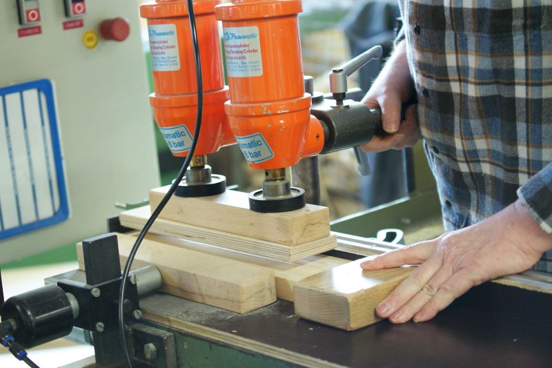 Holzverarbeitung in der Bergwinkel Werkstatt