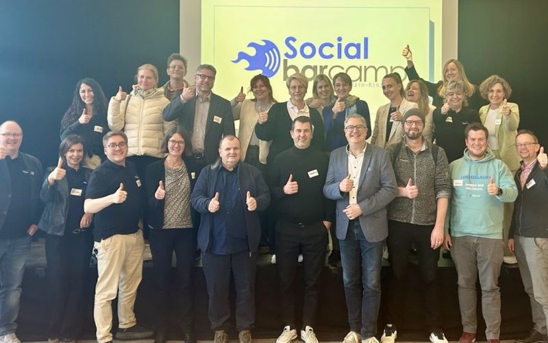 In inspirierender Atmosphäre erlebten die Teilnehmer:innen die gelungene Premiere des Social Barcamps in Hanau.