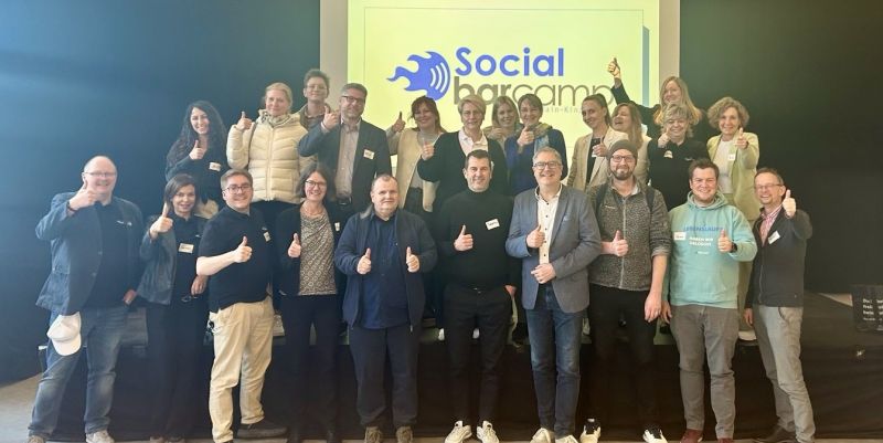 In inspirierender Atmosphäre erlebten die Teilnehmer:innen die gelungene Premiere des Social Barcamps in Hanau.